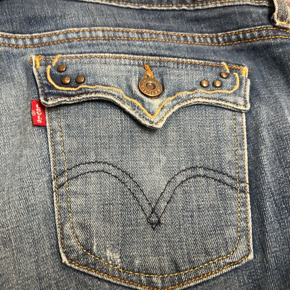 Y2k Levi’s Bootcut Jeans! - Picture 5 of 15